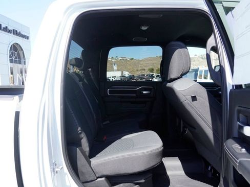 New 2026 RAM 2500 Big Horn AWD/4WD image 25
