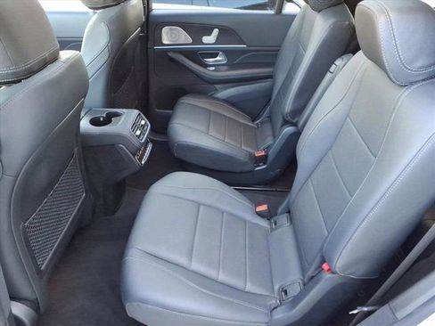 Certified 2023 Mercedes-Benz GLS 450 4MATIC image 17