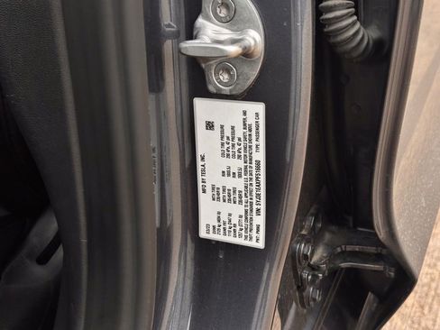 Used 2023 Tesla Model 3 Standard Range RWD image 26