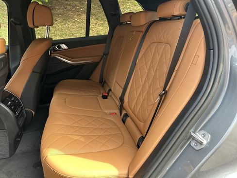 Used 2026 BMW X5 xDrive40i AWD/4WD image 24