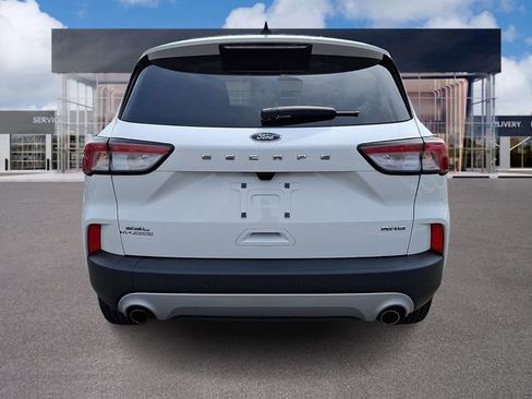 Used 2022 Ford Escape SEL w/ Technology Package AWD/4WD image 5