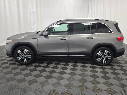 Used 2022 Mercedes-Benz EQB 350 4MATIC image 3