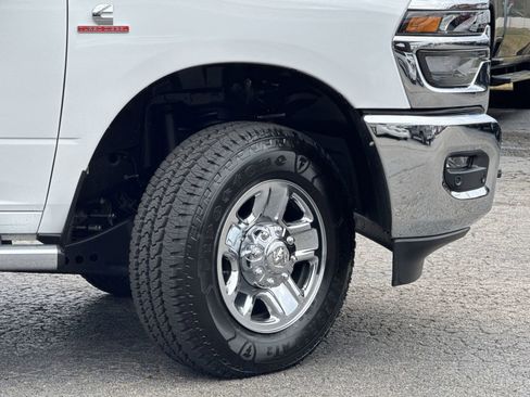 Used 2025 RAM 3500 Tradesman w/ Chrome Appearance Group image 12