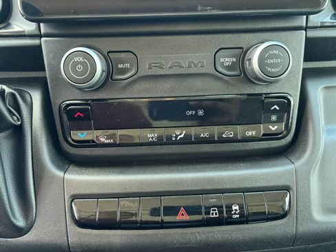 Used 2022 RAM ProMaster 3500 w/ Premium Convenience Group (A) FWD image 21
