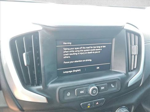 Used 2022 GMC Terrain SLE w/ Driver Convenience Package FWD image 19