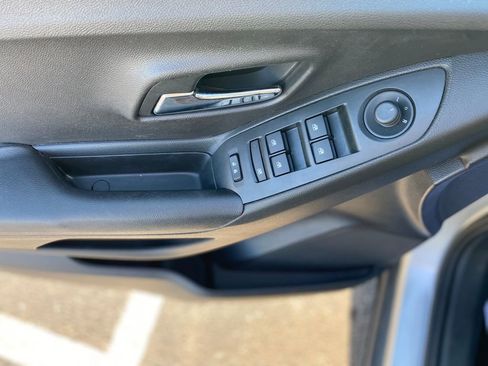 Used 2017 Chevrolet Trax LS FWD image 20