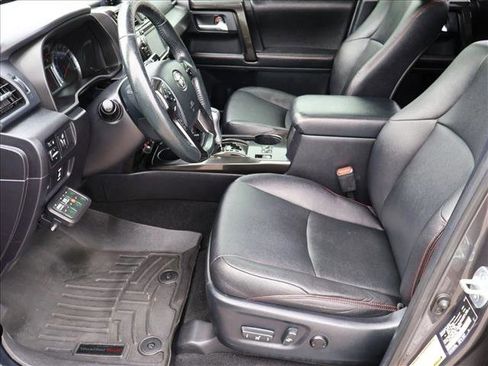 Used 2015 Toyota 4Runner Trail Premium AWD/4WD image 24