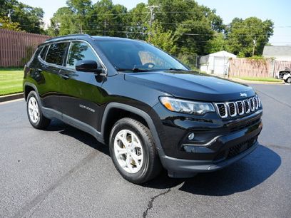 Used 2024 Jeep Compass Latitude