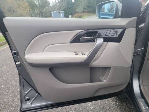 Used 2008 Acura MDX Tech Package with Power Tailga image 9