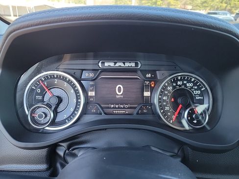 Used 2022 RAM 1500 Laramie image 31