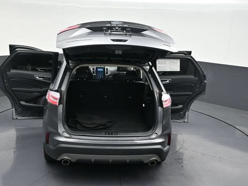 Used 2021 Ford Edge Titanium AWD/4WD image 33
