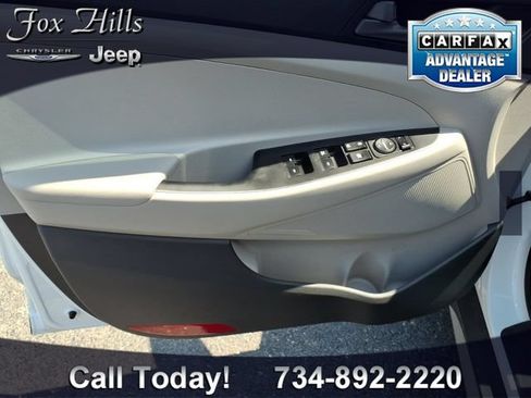 Used 2018 Hyundai Tucson SEL AWD/4WD image 13