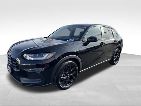 Used 2025 Honda HR-V Sport image 3