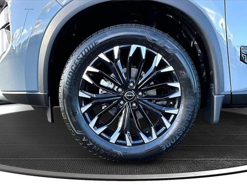 New 2026 Nissan Rogue SV image 13