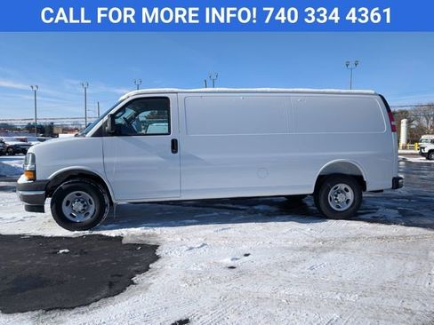 New 2025 Chevrolet Express 3500 Extended w/ Driver Convenience Package image 5
