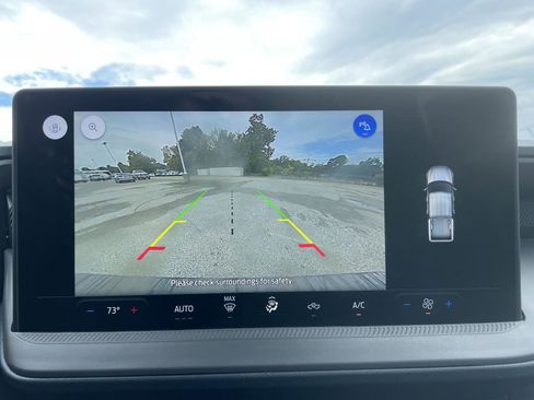 New 2025 Ford Maverick XL image 19