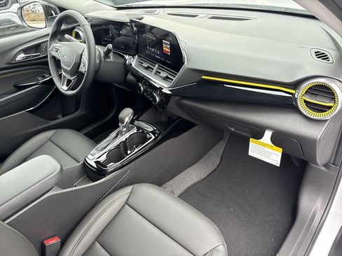 New 2026 Chevrolet Trax ACTIV w/ Driver Confidence Package image 28