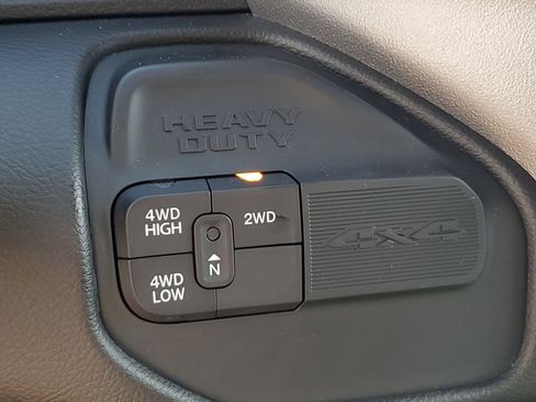 Used 2024 RAM 2500 Big Horn image 12