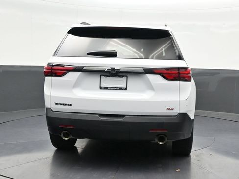 Used 2023 Chevrolet Traverse RS image 4