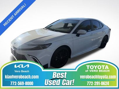 Used 2025 Toyota Camry SE w/ Convenience Package