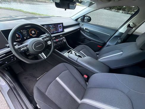 Used 2024 Hyundai Sonata SEL FWD image 19