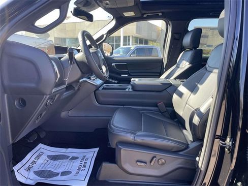 New 2025 Ford Expedition Platinum w/ Stealth Performance Package image 17