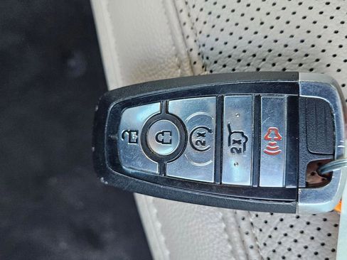 Used 2024 Ford Expedition Max Limited image 32