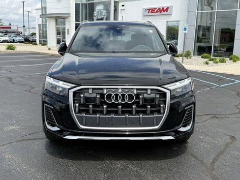 New 2025 Audi Q7 3.0T Prestige image 2