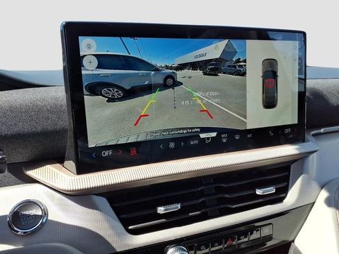 New 2026 Ford Explorer Active w/ Active Comfort Package image 17