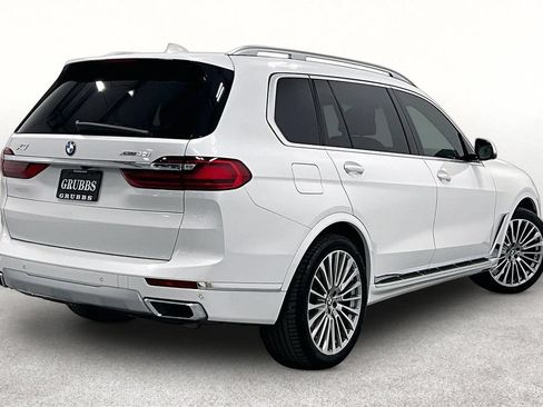 Used 2021 BMW X7 xDrive40i w/ Executive Package AWD/4WD image 2