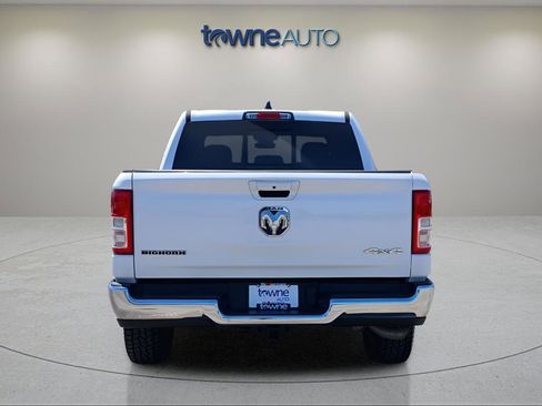 Used 2022 RAM 1500 Big Horn AWD/4WD image 4