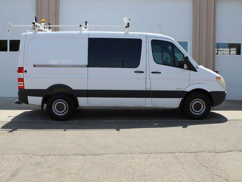 Used 2012 Mercedes-Benz Sprinter 2500 image 6