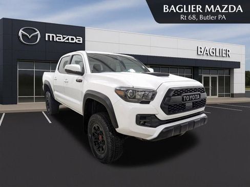 Used 2018 Toyota Tacoma TRD Pro AWD/4WD image 1