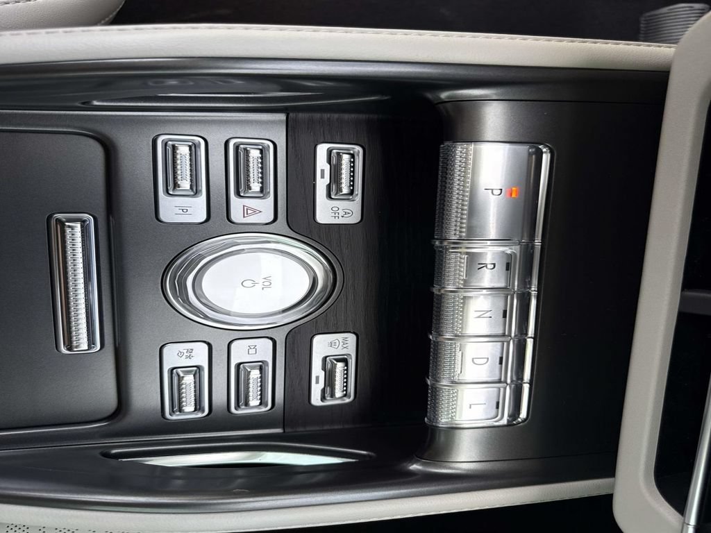 New 2026 Lincoln Nautilus Reserve w/ Jet Appearance Package AWD/4WD image 29