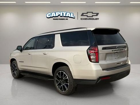 Used 2023 Chevrolet Suburban RST w/ Max Trailering Package image 3