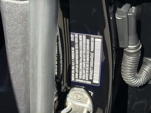 Used 2022 Porsche Taycan 4S image 9