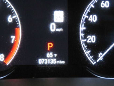 Used 2021 Honda Accord Sport image 38