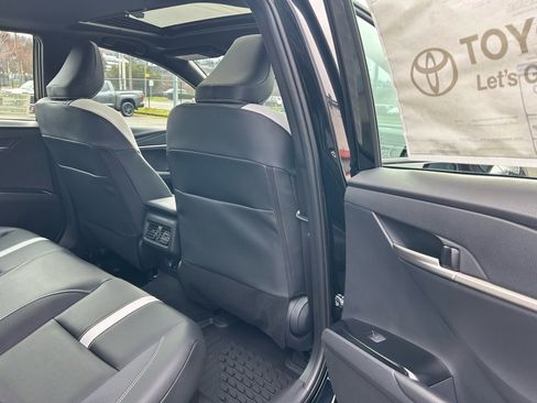 New 2026 Toyota Camry Hybrid image 13