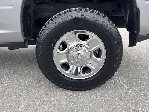 Used 2023 RAM 2500 Tradesman AWD/4WD image 29