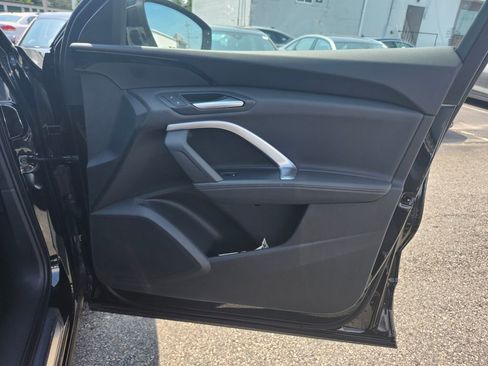 New 2025 Audi Q5 Premium image 24