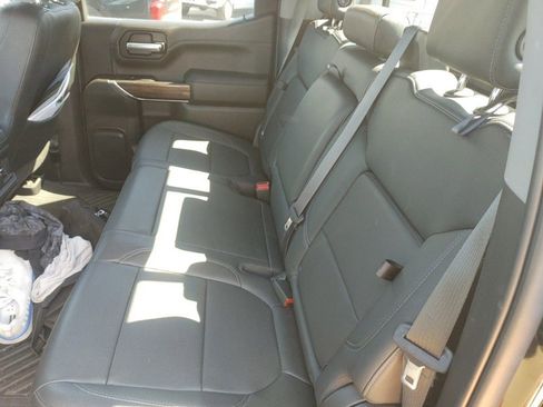 Used 2021 Chevrolet Silverado 1500 LT Trail Boss w/ Convenience Package II image 20