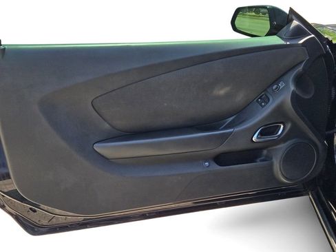 Used 2011 Chevrolet Camaro SS w/ RS Package image 15