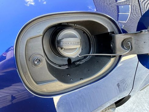 Used 2026 Porsche Macan image 41