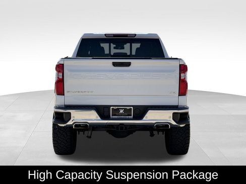 Used 2022 Chevrolet Silverado 1500 LTZ w/ LTZ Convenience Package II AWD/4WD image 8