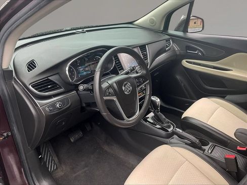 Used 2018 Buick Encore Preferred AWD/4WD image 17