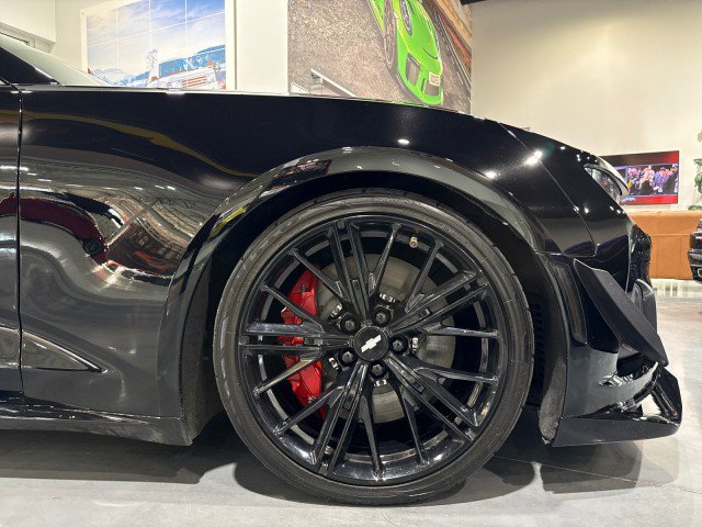 Used 2018 Chevrolet Camaro ZL1 RWD image 82