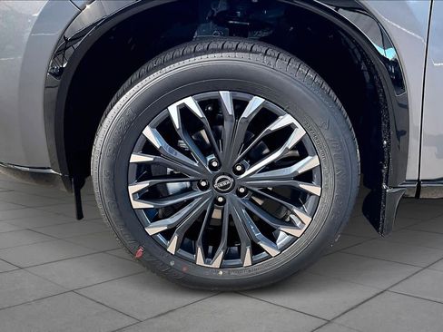 New 2026 Nissan Rogue Platinum w/ Platinum Premium Package image 9