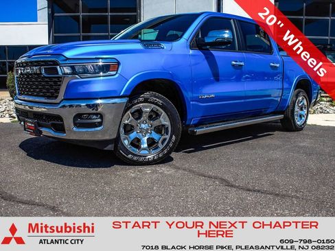 Used 2025 RAM 1500 Big Horn AWD/4WD image 1