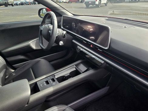 Used 2023 Hyundai Ioniq 6 SEL RWD image 11