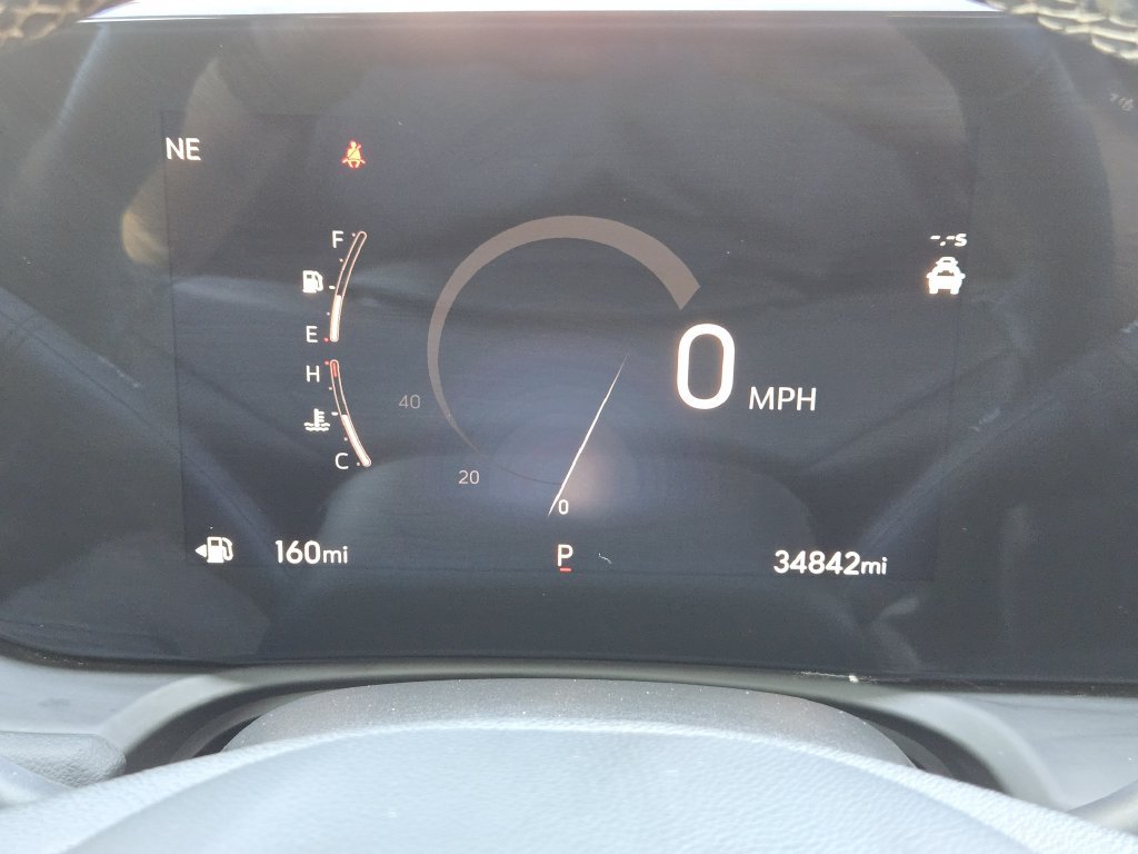 Used 2024 Buick Encore GX Preferred w/ Comfort Package FWD image 11